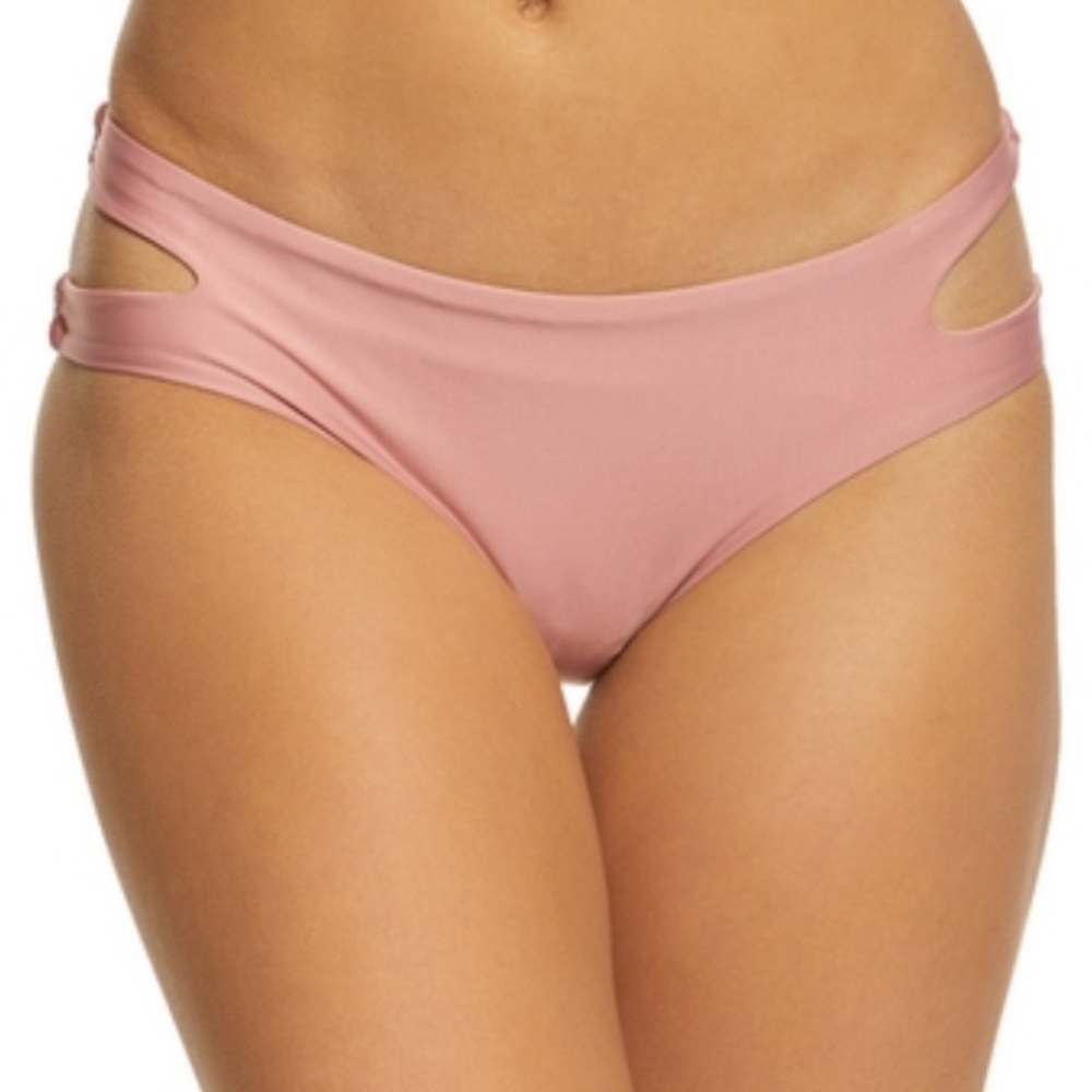 Splendid Art Deco Side Cutout Bikini Bottom - Picture 5 of 6